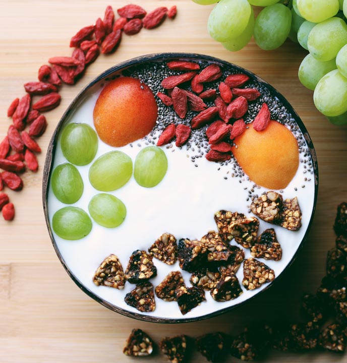 GRANOLA BIO - RECETTE BOWL GRANOLA FIGUE ABRICOT