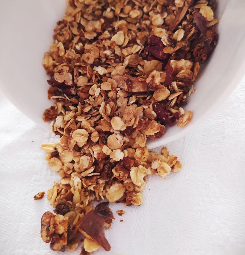 Granola maison protéiné et spiruline - Les Fruits Détendus