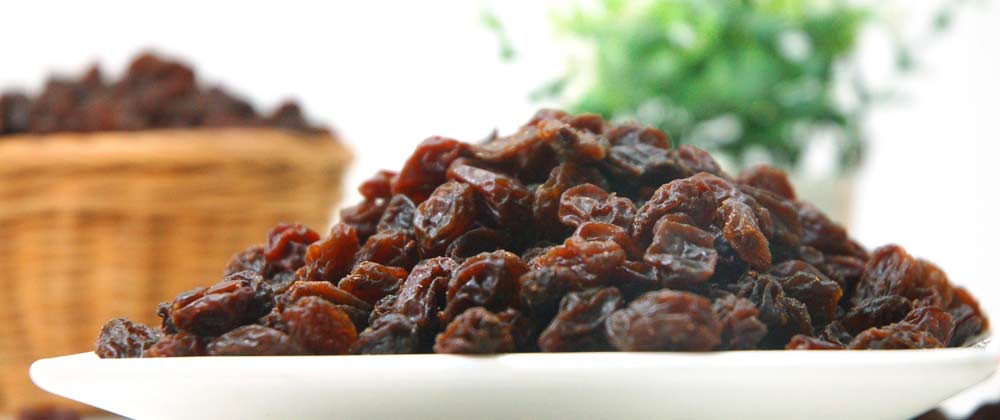 Raisins secs : le guide complet (bienfaits, propriétés, calories)